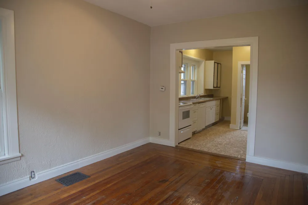826 Normal Court Kalamazoo, MI 49007