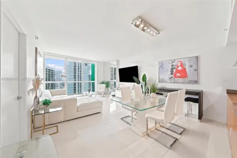 485 Brickell Ave #3707