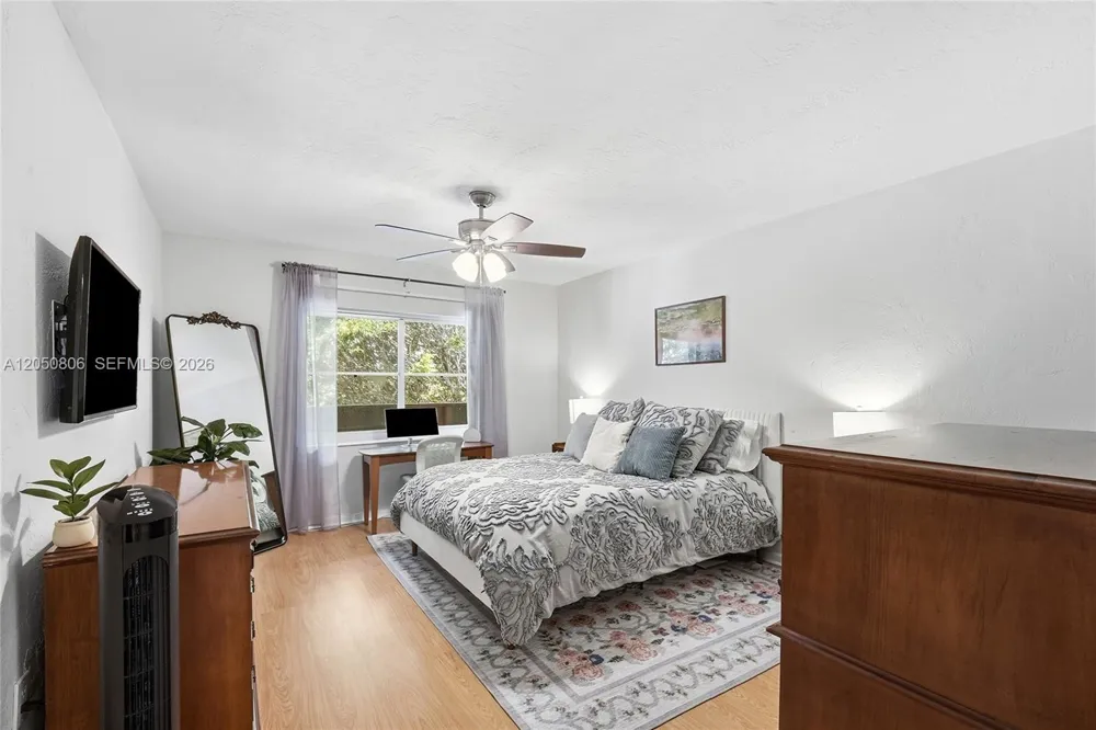 1205 Mariposa Ave #403 Coral Gables, FL 33146