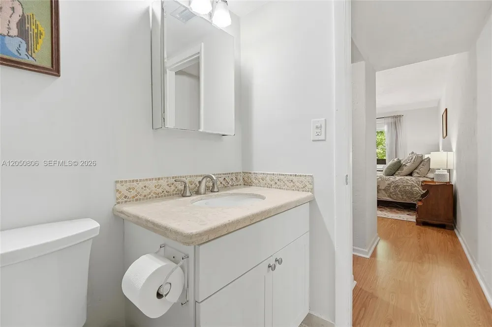 1205 Mariposa Ave #403 Coral Gables, FL 33146
