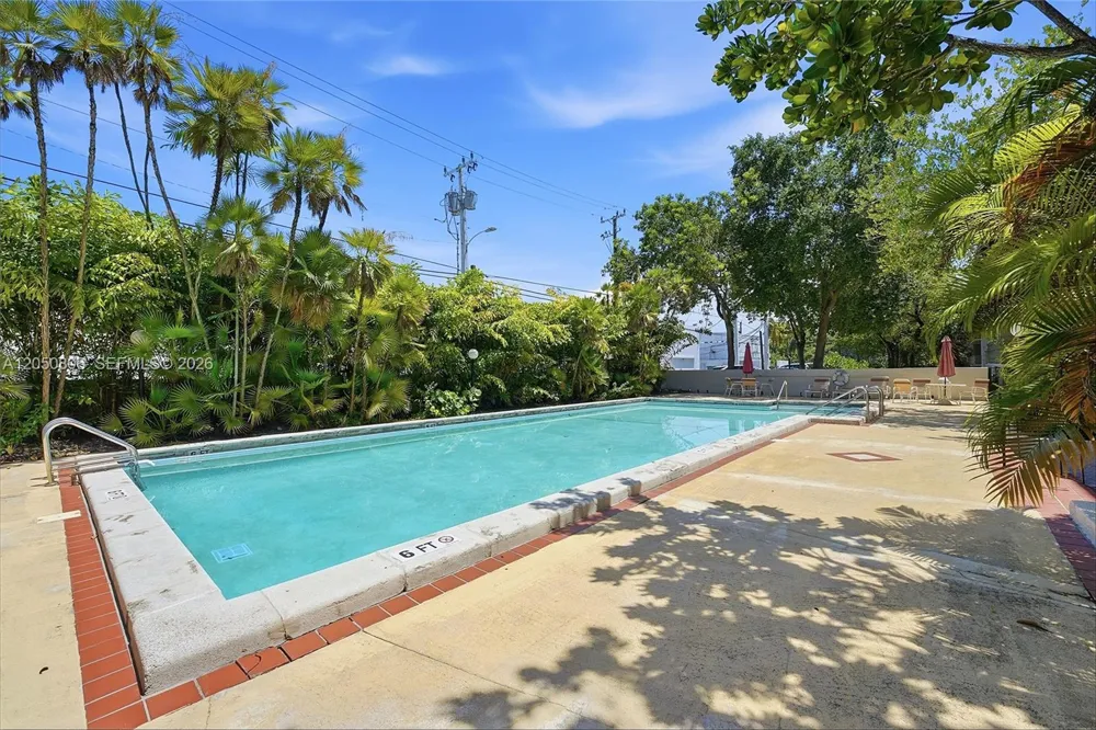 1205 Mariposa Ave #403 Coral Gables, FL 33146