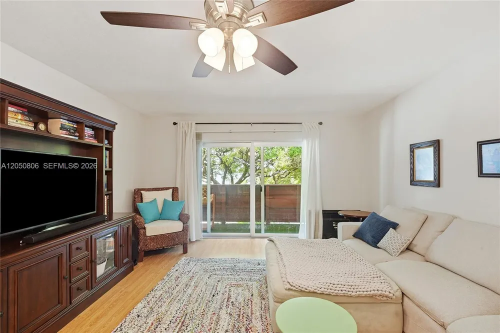 1205 Mariposa Ave #403 Coral Gables, FL 33146