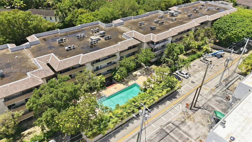 1205 Mariposa Ave #403 Coral Gables, FL 33146