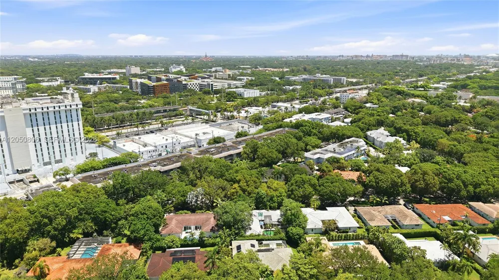 1205 Mariposa Ave #403 Coral Gables, FL 33146