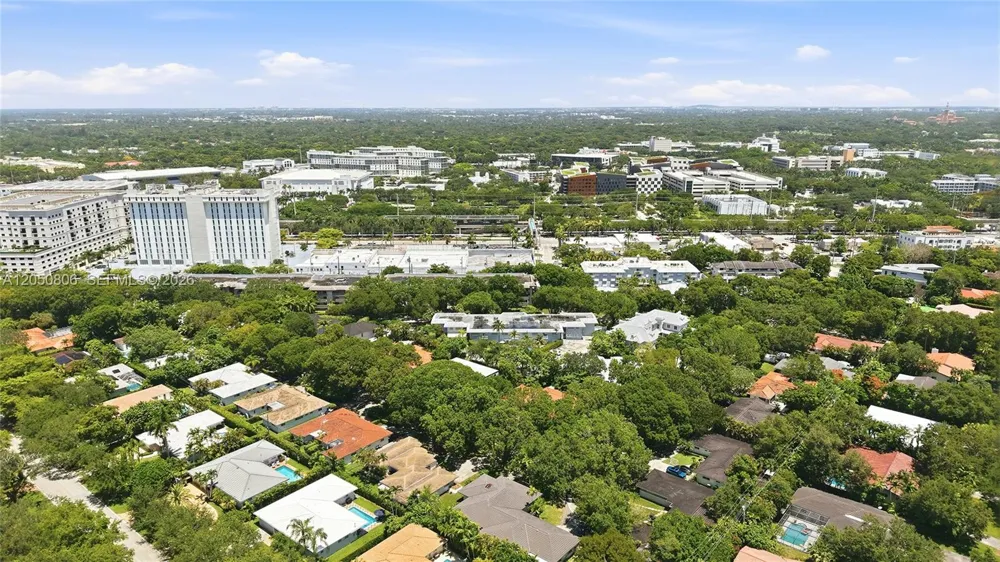 1205 Mariposa Ave #403 Coral Gables, FL 33146