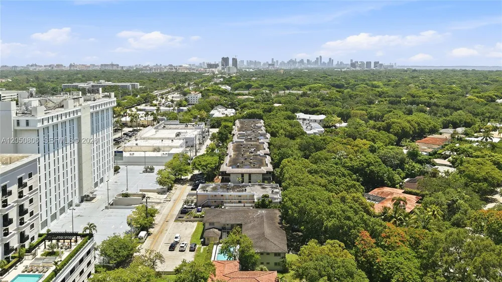 1205 Mariposa Ave #403 Coral Gables, FL 33146