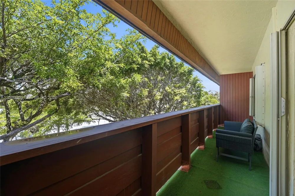 1205 Mariposa Ave #403 Coral Gables, FL 33146