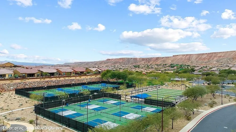 1304 Cottage Ridge Mesquite, NV 89034