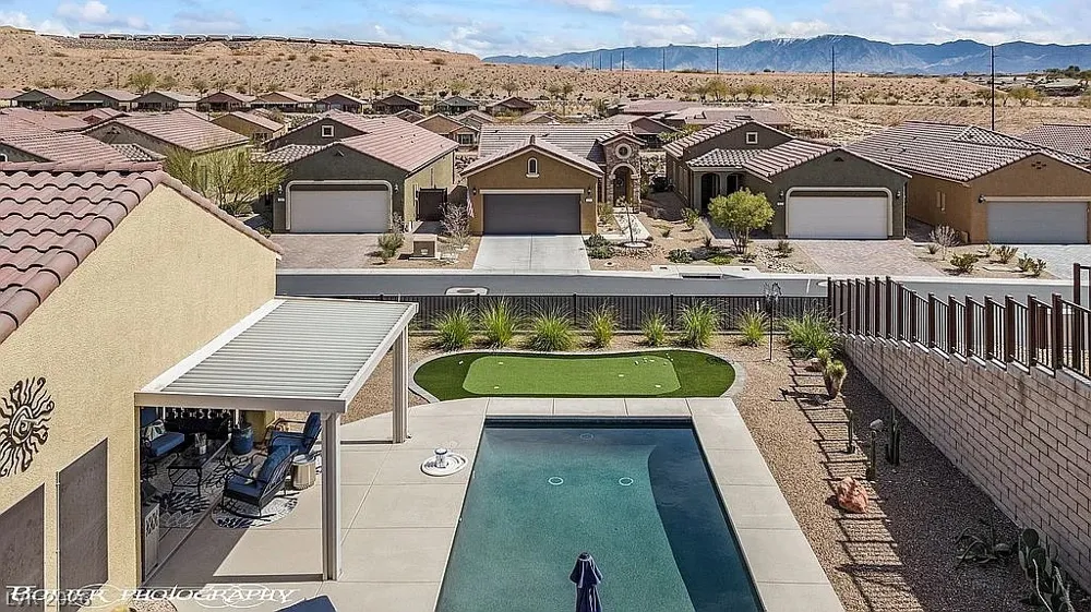 1304 Cottage Ridge Mesquite, NV 89034