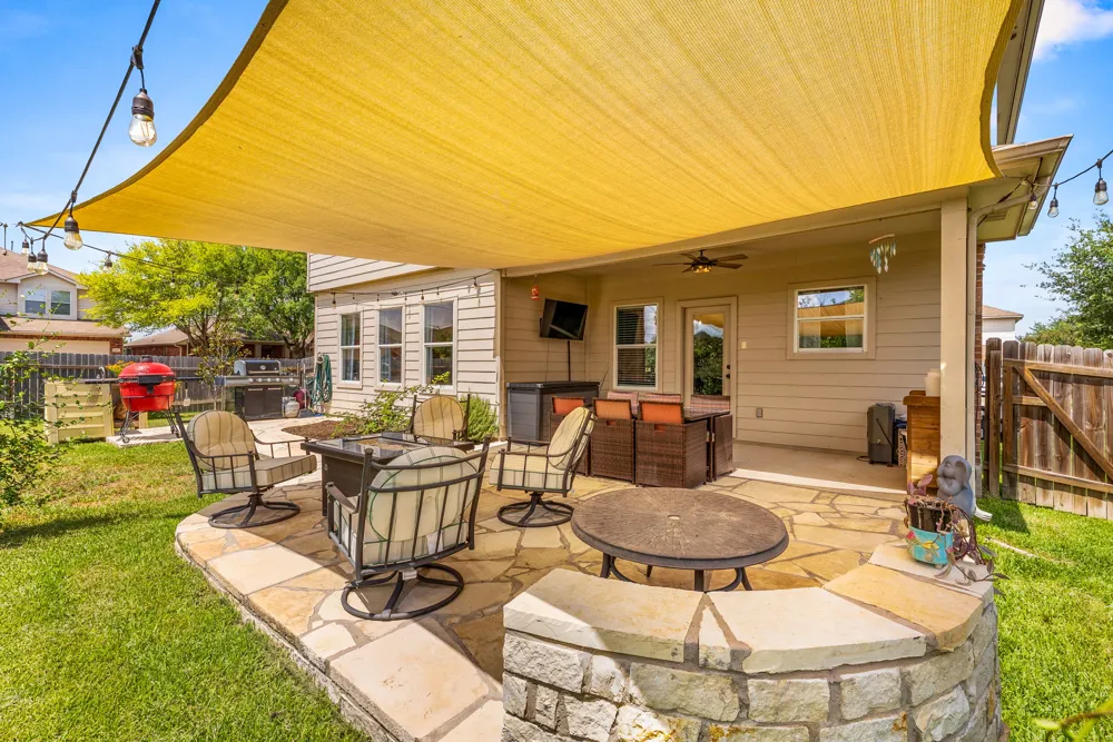 110 Stone Crest Boulevard Buda, TX 78610