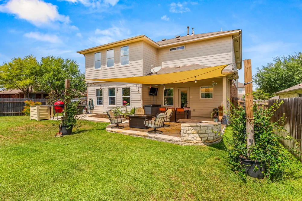 110 Stone Crest Boulevard Buda, TX 78610