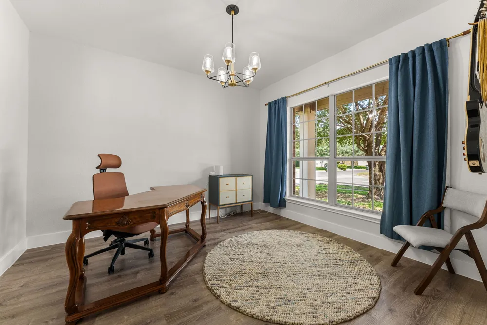 110 Stone Crest Boulevard Buda, TX 78610