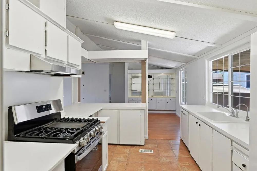 744 Mill Stream Drive #744 San Jose, CA 95125