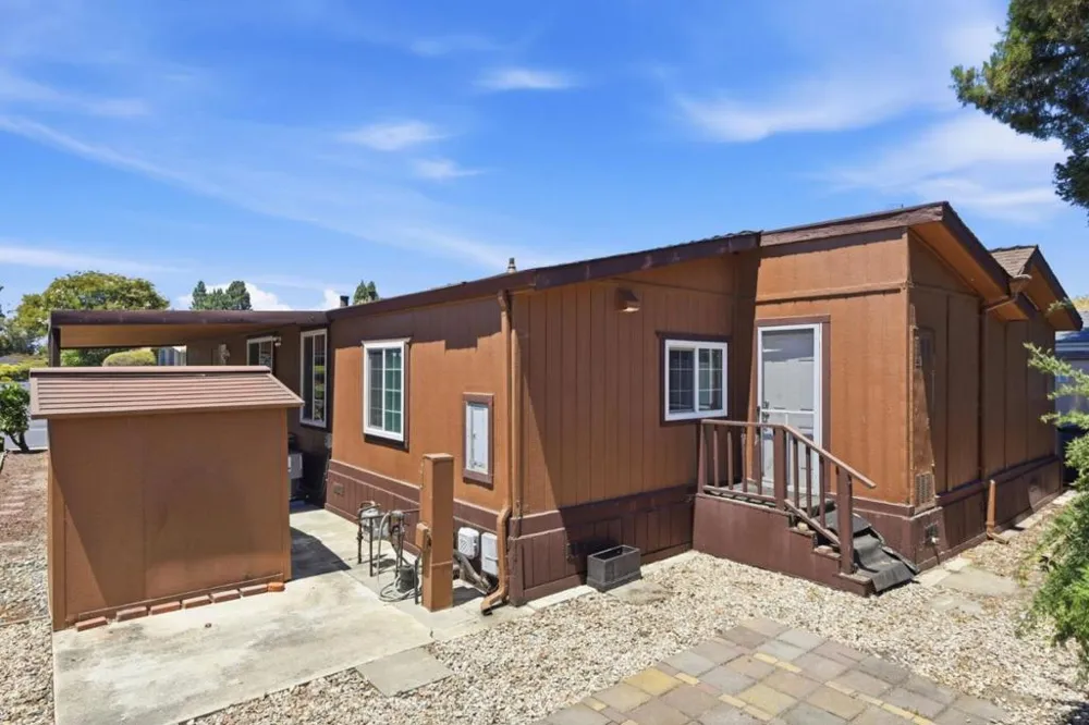 744 Mill Stream Drive #744 San Jose, CA 95125