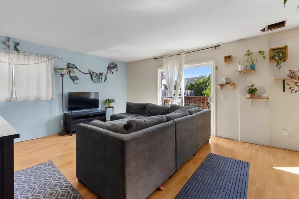 13 Altamont Drive Watsonville, CA 95076