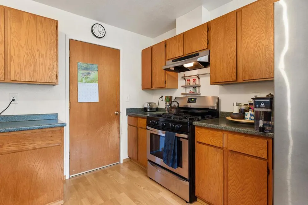 13 Altamont Drive Watsonville, CA 95076