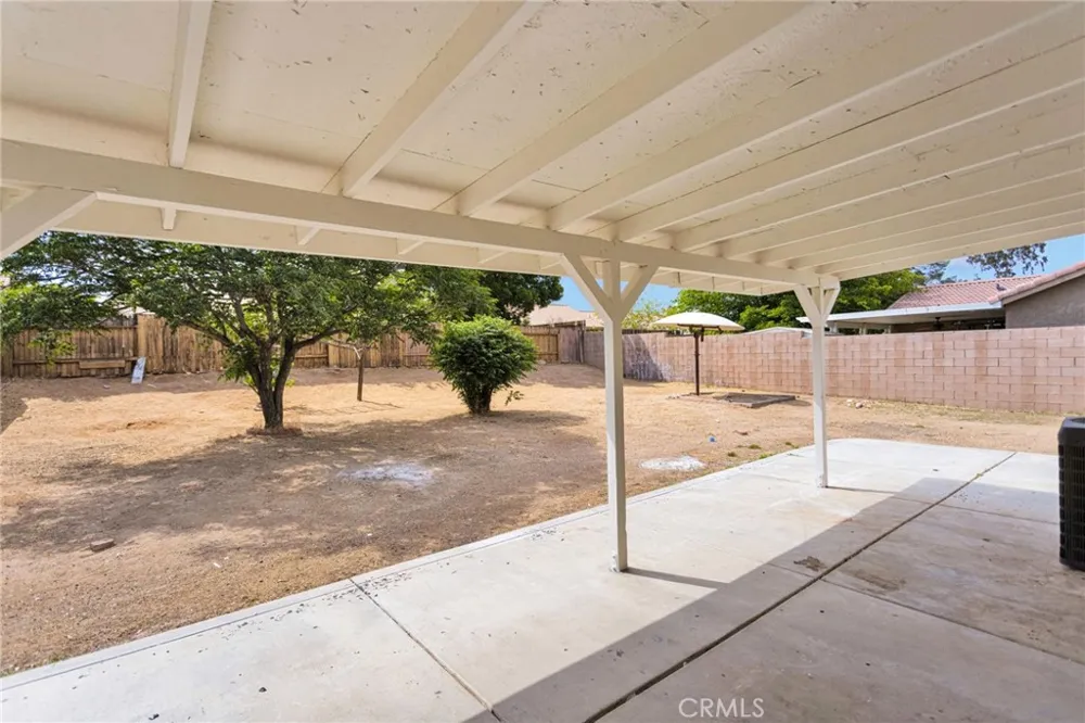 15036 Milford Adelanto, CA 92301