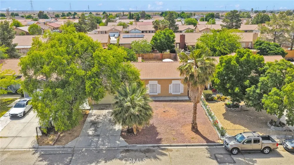 15036 Milford Adelanto, CA 92301
