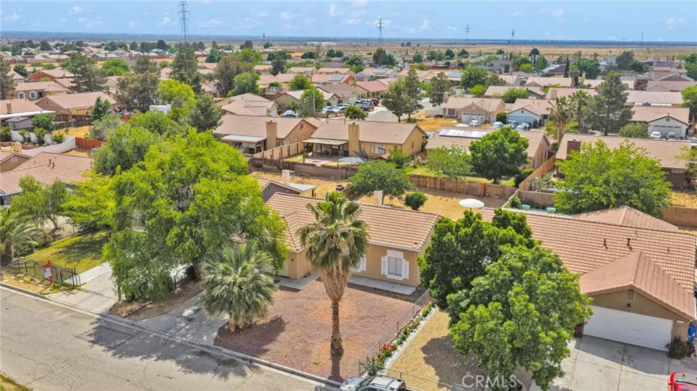 15036 Milford Adelanto, CA 92301