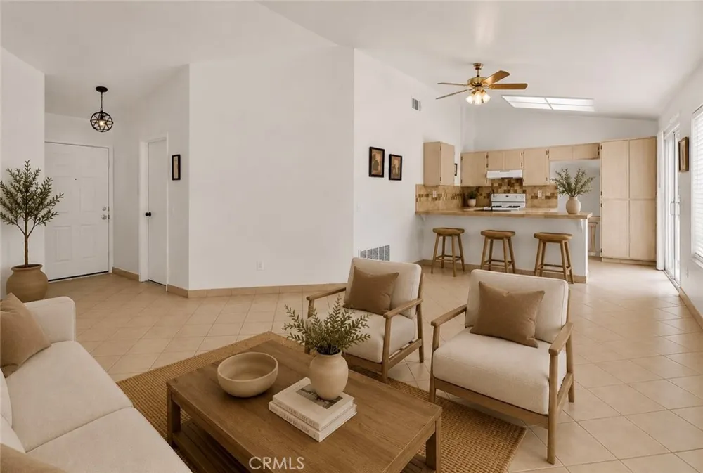 15036 Milford Adelanto, CA 92301
