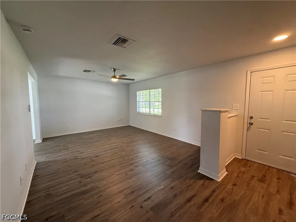 Orchard Park Drive Clewiston, FL 33440