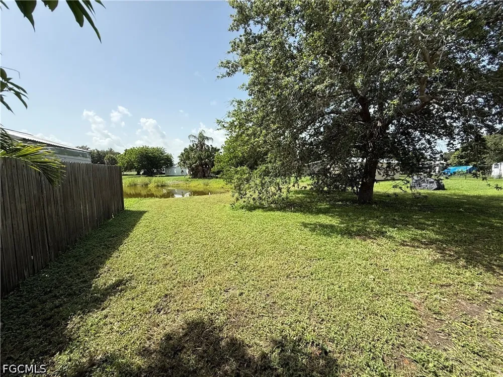 Orchard Park Drive Clewiston, FL 33440