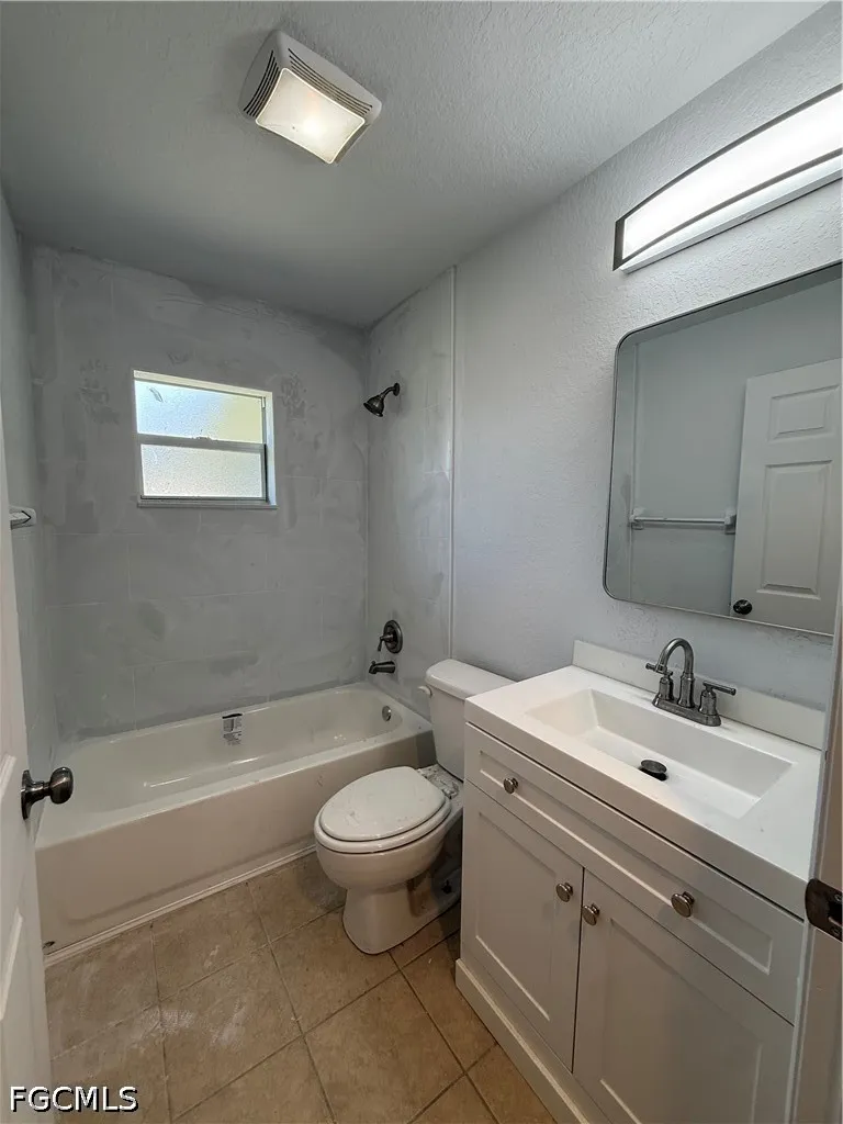 Orchard Park Drive Clewiston, FL 33440