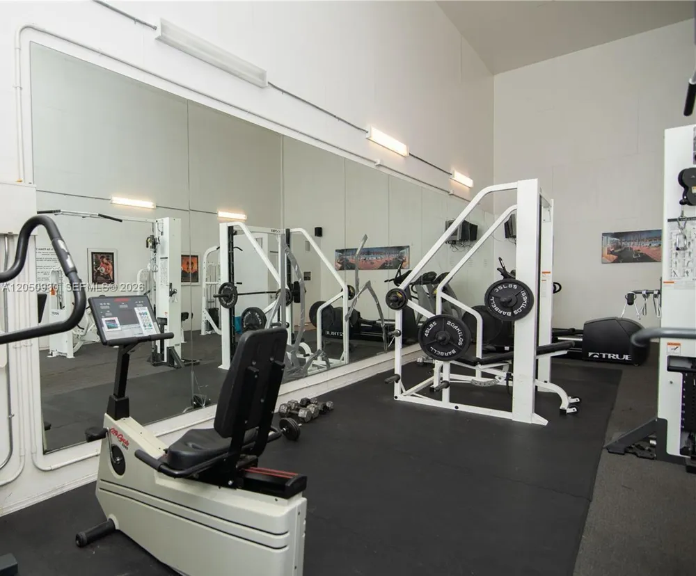 9999 Summerbreeze Dr #403 Sunrise, FL 33322