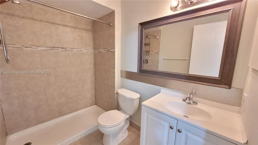 9999 Summerbreeze Dr #403 Sunrise, FL 33322