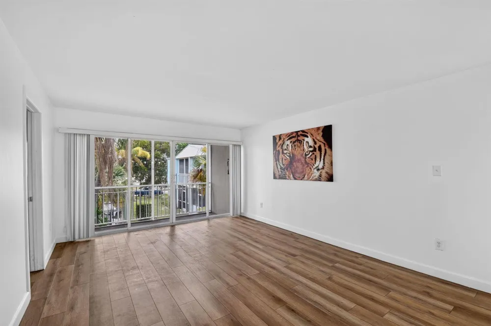 1505 Crescent Circle #B24 Lake Park, FL 33403