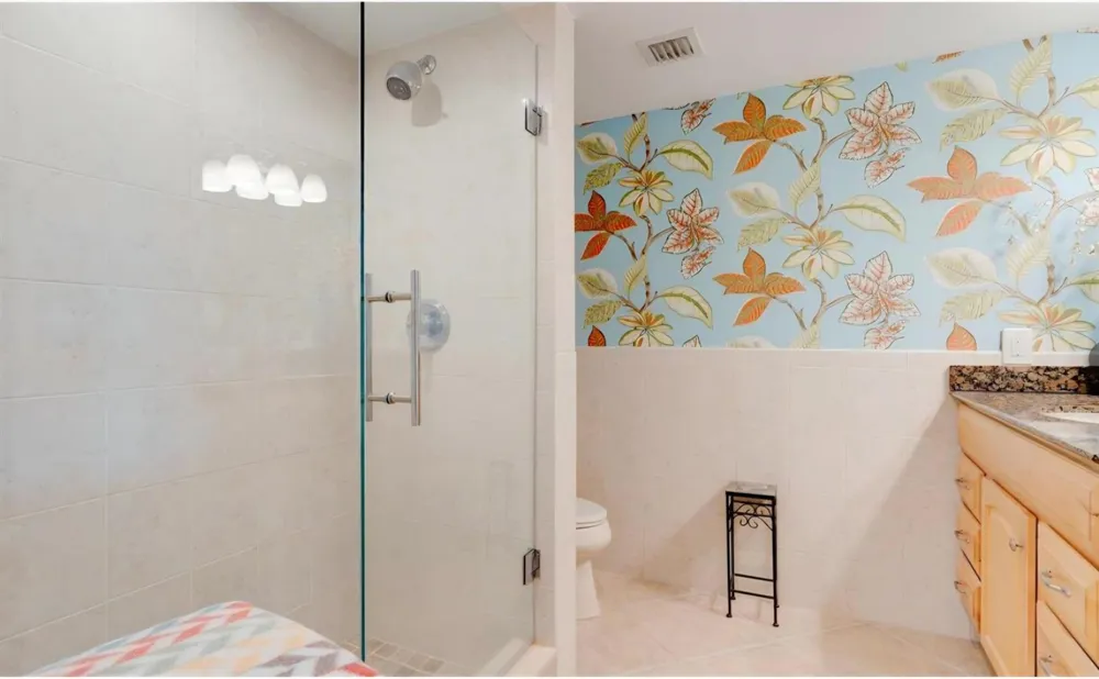 2881 NE 33rd Court #9a Fort Lauderdale, FL 33306