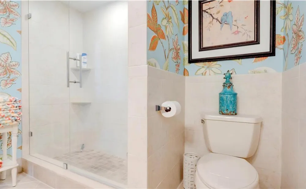 2881 NE 33rd Court #9a Fort Lauderdale, FL 33306