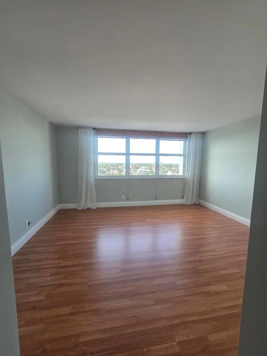 2881 NE 33rd Court #9a Fort Lauderdale, FL 33306