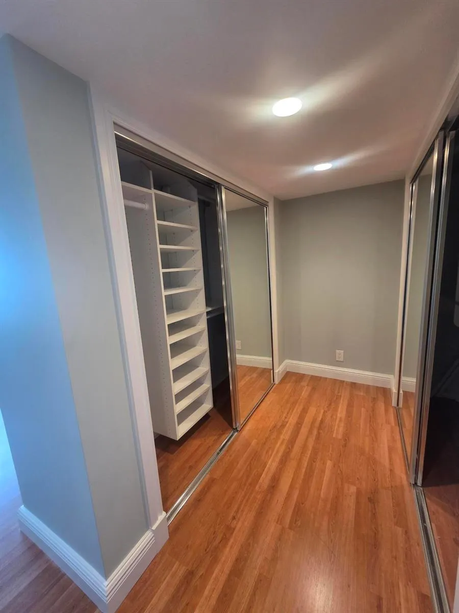 2881 NE 33rd Court #9a Fort Lauderdale, FL 33306
