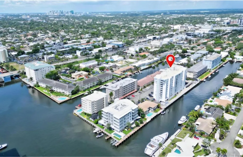 2881 NE 33rd Court #9a Fort Lauderdale, FL 33306