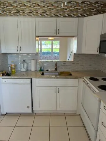 2708 Nassau Bend #A1 Coconut Creek, FL 33066