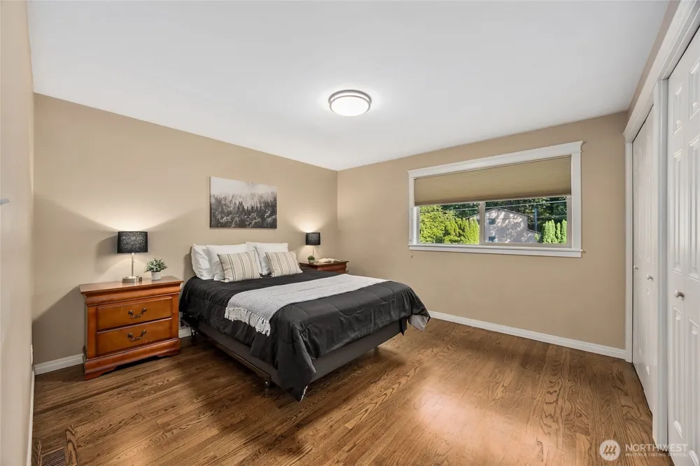 15438 SE 42nd Street Bellevue, WA 98006