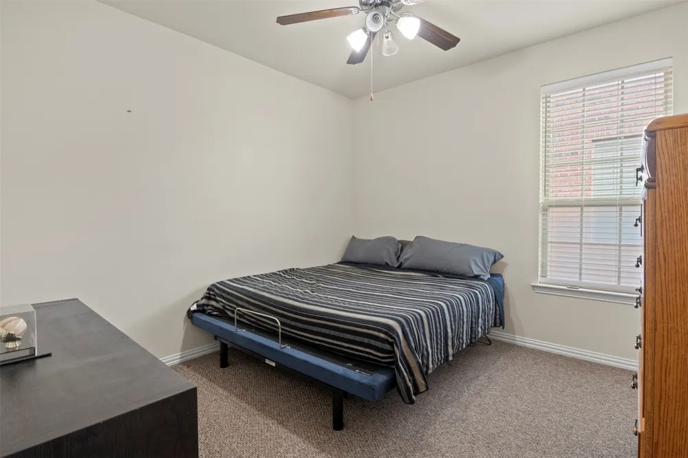 8712 Iron Horse Drive Irving, TX 75063
