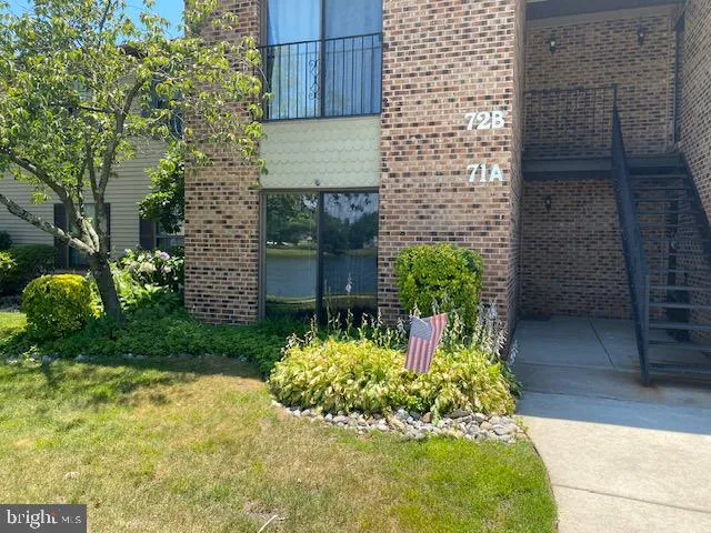 71 SUMAC COURT #A Mt Laurel, NJ 08054