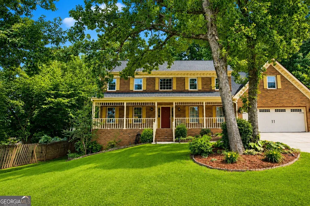 5817 Lost Grove DR NW Lilburn, GA 30047