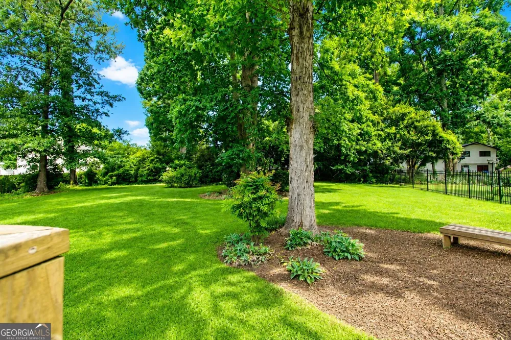 5817 Lost Grove DR NW Lilburn, GA 30047
