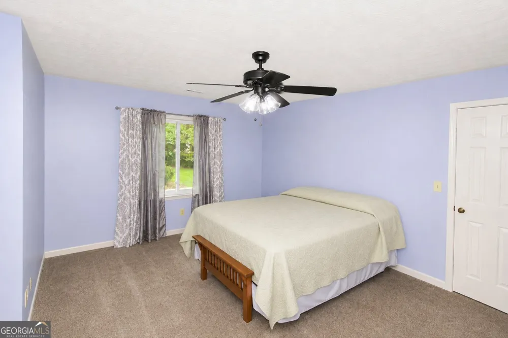 5817 Lost Grove DR NW Lilburn, GA 30047