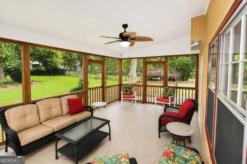 5817 Lost Grove DR NW Lilburn, GA 30047