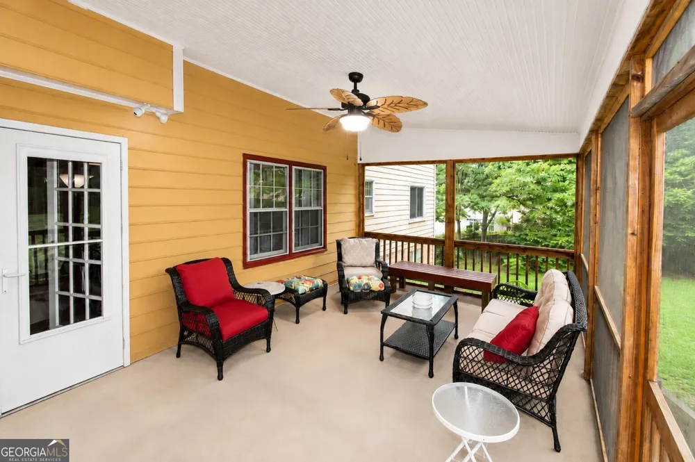 5817 Lost Grove DR NW Lilburn, GA 30047