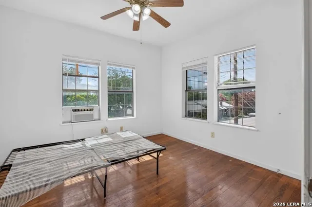 902 W Craig Unit 6 San Antonio, TX 78201