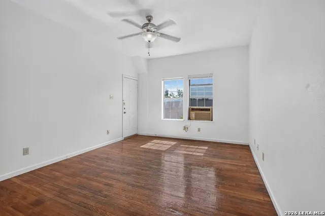 902 W Craig Unit 6 San Antonio, TX 78201