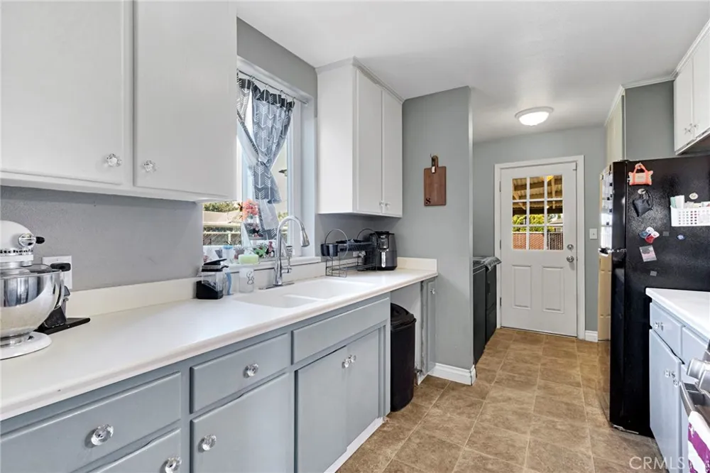 4619 Clark Fresno, CA 93726