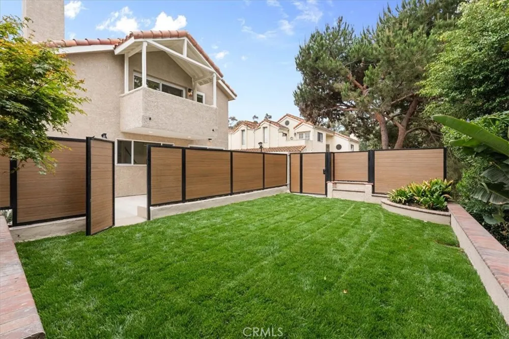 1945 Sundance Costa Mesa, CA 92627