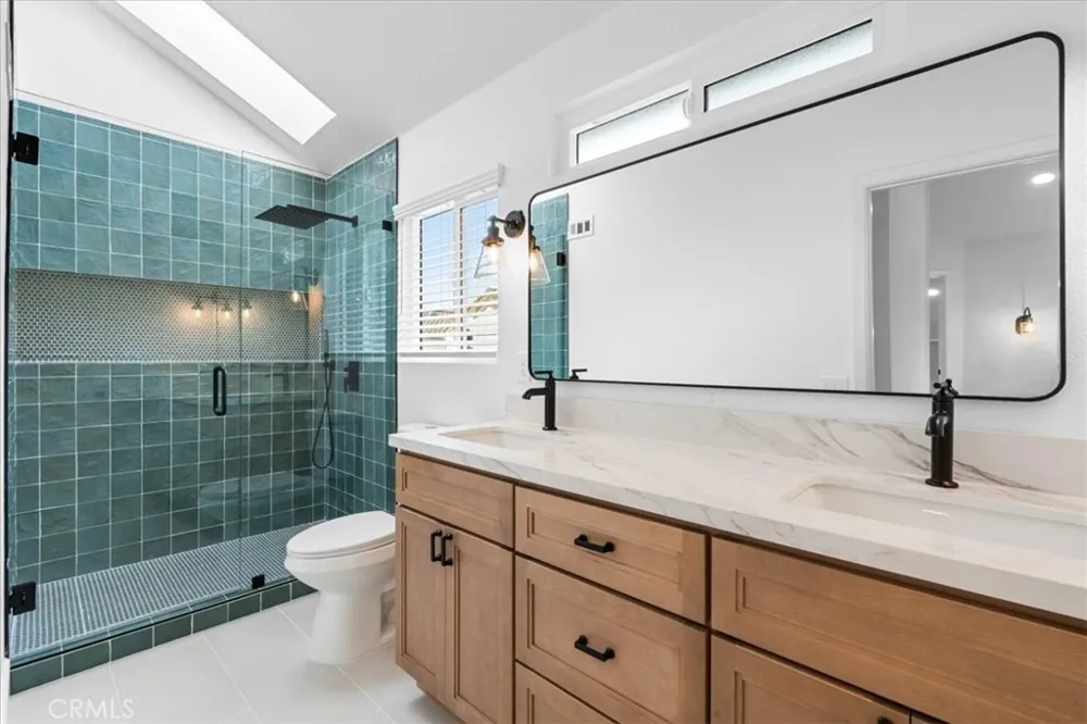 1945 Sundance Costa Mesa, CA 92627
