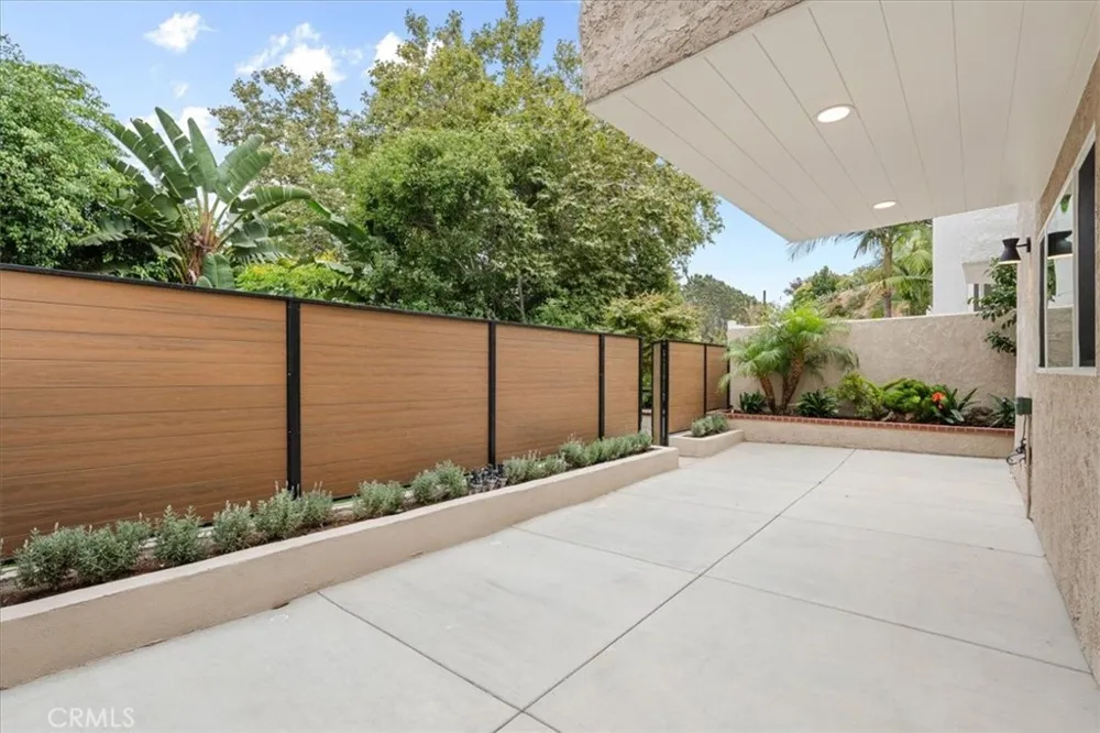 1945 Sundance Costa Mesa, CA 92627